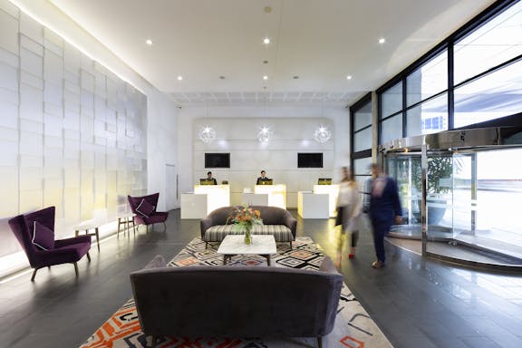 Hotel Accommodation Canberra Luxury Accommodation In Canberra City Avenue 