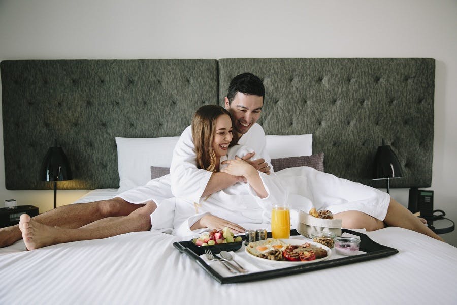 corporate accommodation canberra avenue hotel complimentary inclusions